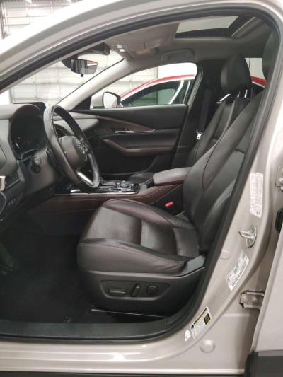 2023 Mazda CX 30 Premium - Thumbnail 6