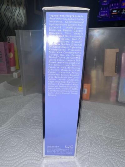 Kate Somerville Goat Milk Moisturizing Cleanser - Thumbnail 4