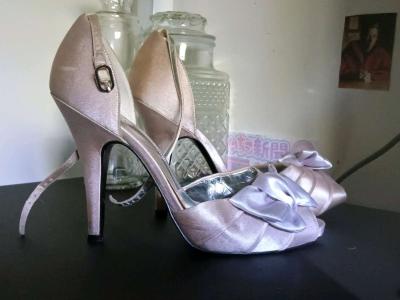 high heels - Thumbnail 2