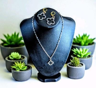 Handcrafted Jewelry Set - Thumbnail 4