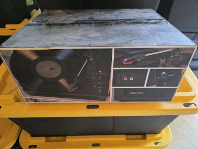 Crosley Voyager 3 Speed Portable Bluetooth Turntable Black - Thumbnail 2