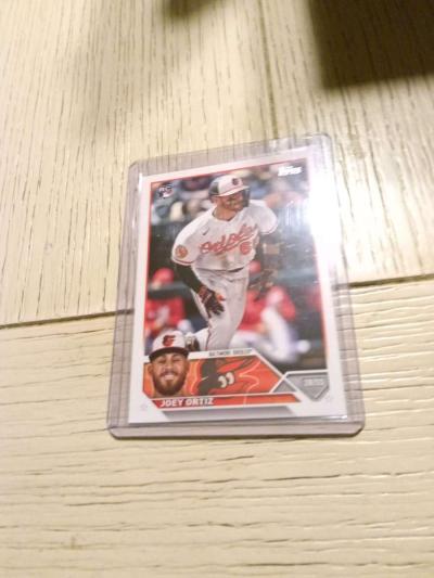 Topps JOEY ORTIZ ROOKIE - Thumbnail 2