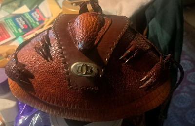 taxidermy armadillo purse - Chula Vista, California