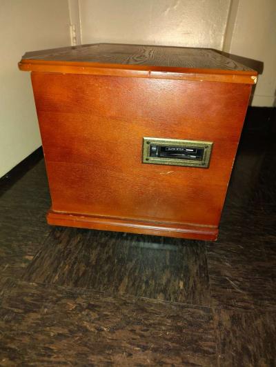 Class 1 Laser Product Record Player USB Hookup Tape Player - Thumbnail 2