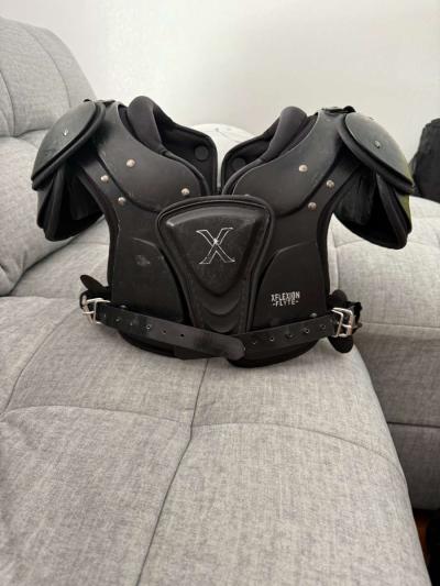 Xenith pads - Thumbnail 1