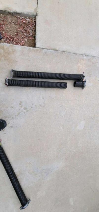 garage Doors repair - Thumbnail 4