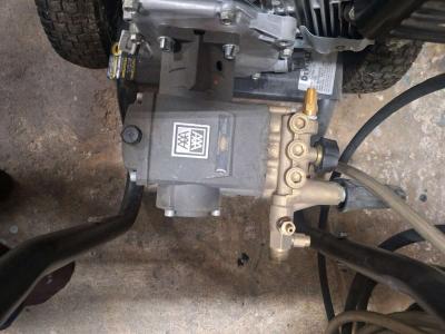 DeWalt pressure washer - Thumbnail 6