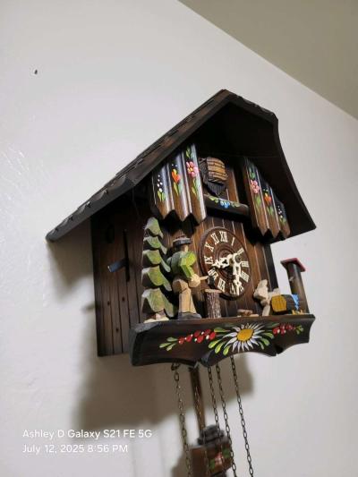 Romance Swiss Made by Roeger Wooden Cuckoo Clock homedecor - Thumbnail 3