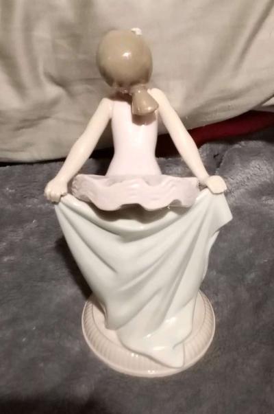 Vintage 1990s NAO Ballerina Porcelain Figurine Hand Made - Thumbnail 3