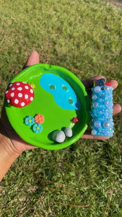 Mushroom Ashtray - Thumbnail 3