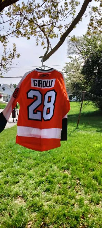 Philadelphia Flyers Claude Giroux Jersey - Thumbnail 2