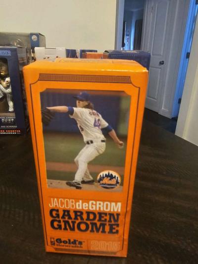 NY Mets Jacob deGrom Garden Gnome - Thumbnail 2