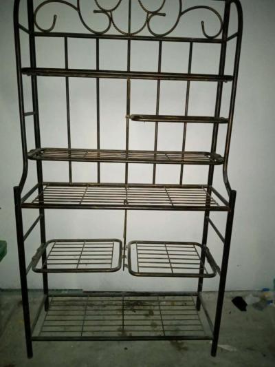 Bakers rack