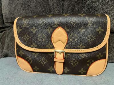 Louis Vuitton Diane shoulderbag - Thumbnail 1
