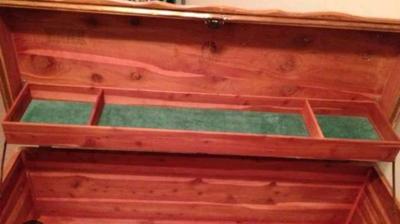 Lane Hope cedar chest - Thumbnail 2