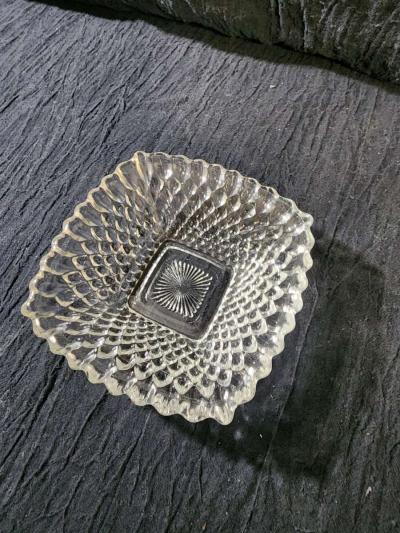 Vintage Indiana Glass - Thumbnail 4