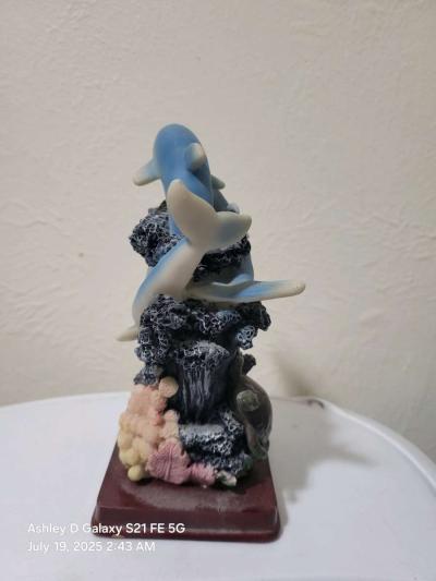 Blue and white dolphin and turtle figurine dolphinlove - Thumbnail 4