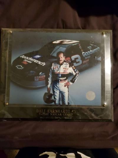 Dale Earnhardt Sr plack - Thumbnail 2