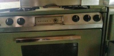 old gas stove - Thumbnail 2