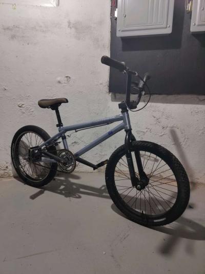 bicicleta GT 20