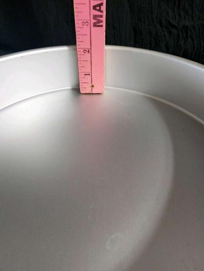 set of 4 Wilton cake pans - Thumbnail 6