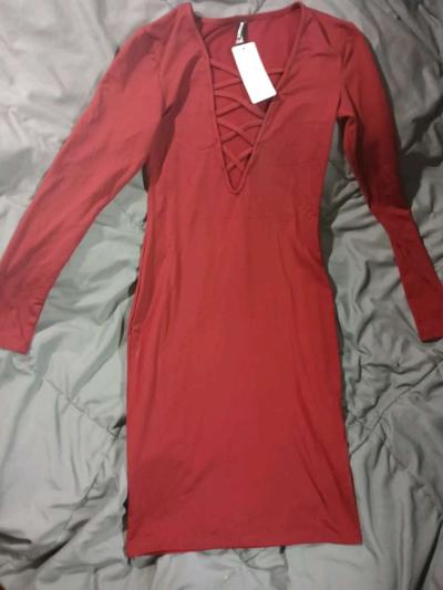 Ladies NWT size small burgany dress - Thumbnail 2
