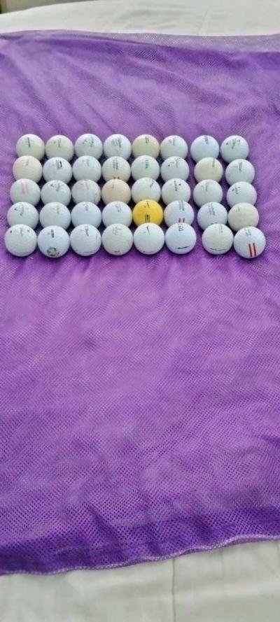 Assorted Used Golf Balls - Thumbnail 2