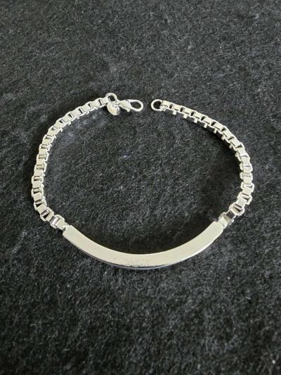 925 Sterling Silver Curved Bar Bracelet - Thumbnail 1