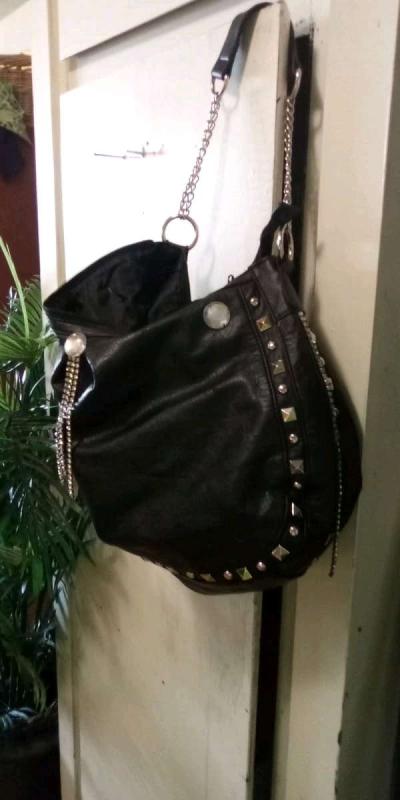 purses 10 each OBO  mixed - Thumbnail 6