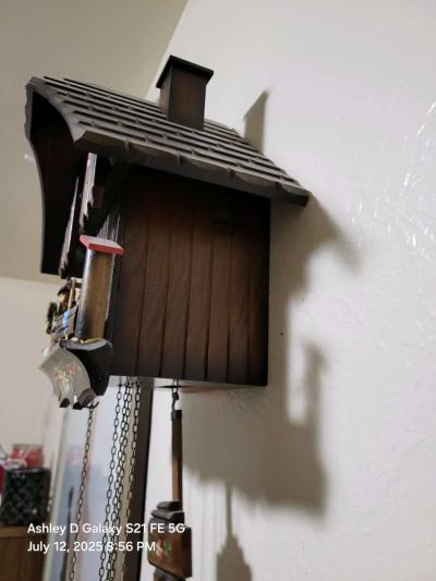 Romance Swiss Made by Roeger Wooden Cuckoo Clock homedecor - Thumbnail 4