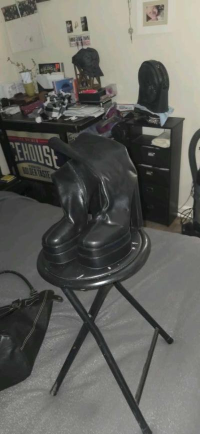 Womens zip up boots worn twice - Thumbnail 4