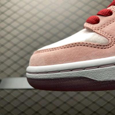 StrangeLove x Nike SB Dunk Low Valentines Day - Thumbnail 3