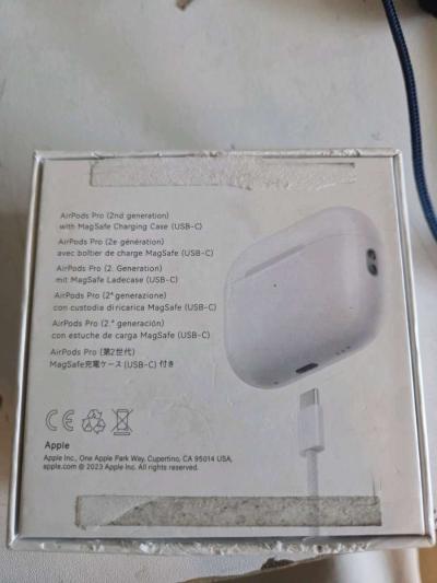 Airpods Gen 2 - Thumbnail 6