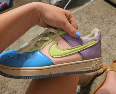 nike air force 1s - Thumbnail 3