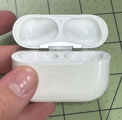 Genuine Apple AirPods Pro 1st Gen Charging Case A2190 Case O - Thumbnail 2