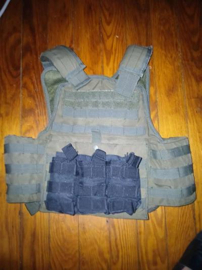 tactical plate carrier vest