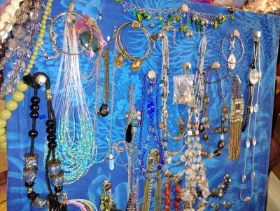 necklace - Thumbnail 4