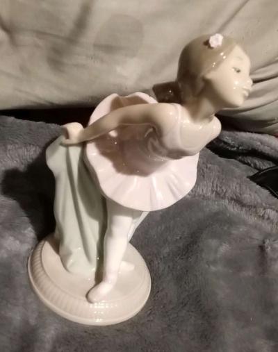 Vintage 1990s NAO Ballerina Porcelain Figurine Hand Made - Thumbnail 6