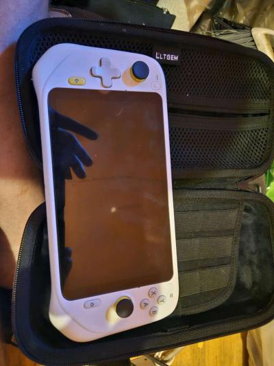 handheld game console - Thumbnail 2