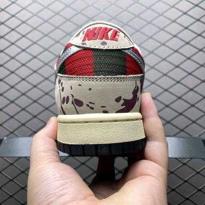 Nike Dunk SB Low X Freddy Krueger - Thumbnail 3