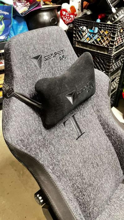 Secretlab TITAN Evo 2022 SoftWeave Plus Fabric Gaming Chair - Thumbnail 2