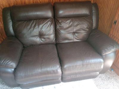 leather two seater couch - Thumbnail 2