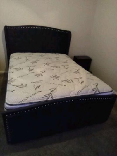 Queen Bed with  Bamboo Mattress - Thumbnail 4