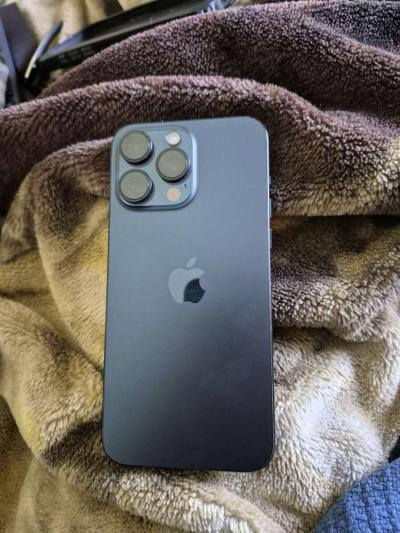 iPhone 15 Pro Max 256GB - Thumbnail 2