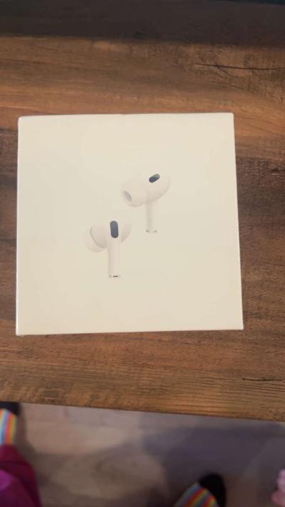 apple AirPod pros gen 2