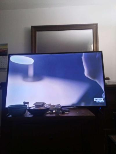 RCA Smart tv - Thumbnail 1