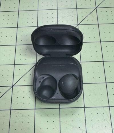 Samsung Galaxy Buds 2 Black  L Earbud Missing  Case  R Earbu - Thumbnail 4