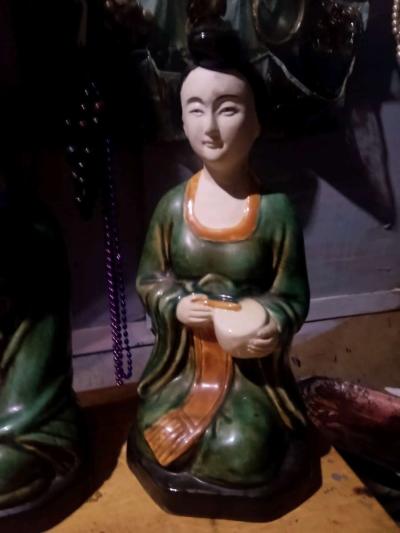 set of 3  porcelain figurines - Thumbnail 6