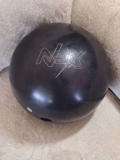 Bowling Ball and Bag Set - Thumbnail 2