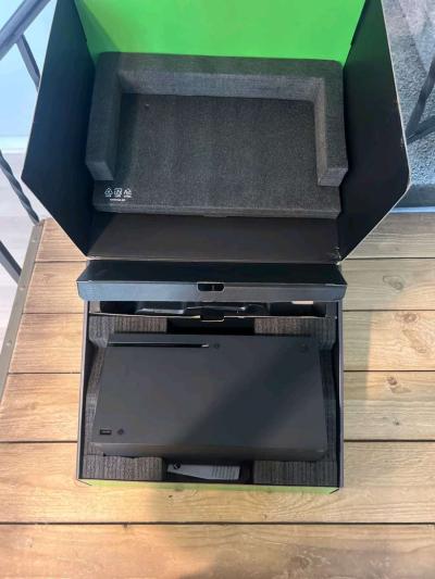 Xbox series X - Thumbnail 2